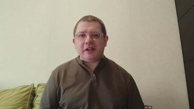 Роман Фазульянов — кадр из видеоотзыва